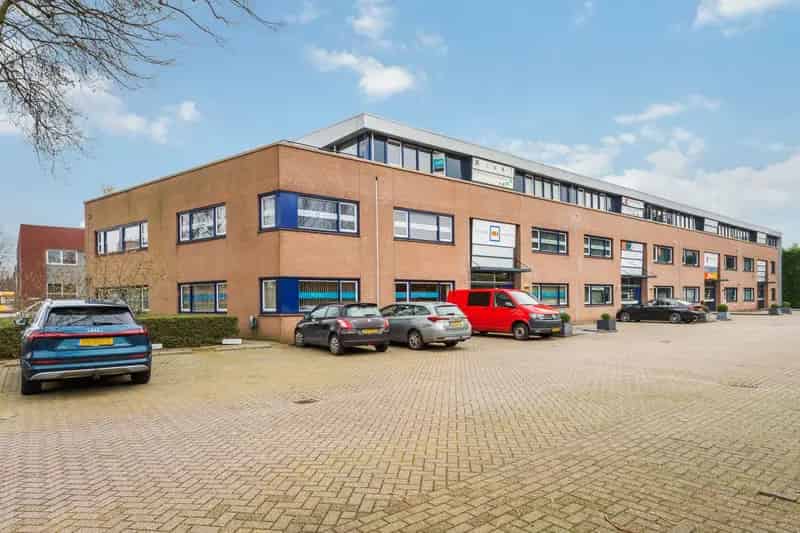 Kantoorruimte te huur Zoetermeer Rokkehage 90m² A12