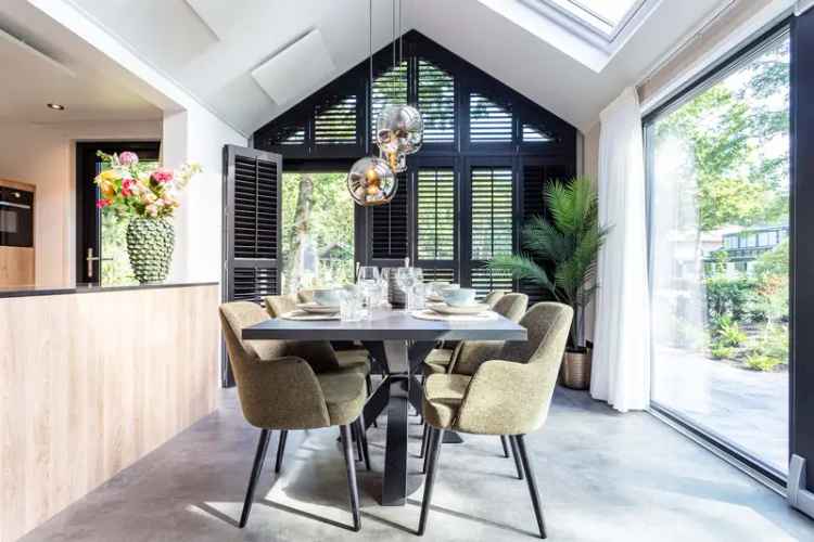 Lodge Royal Eco Vakantiehuis 4-6 Personen