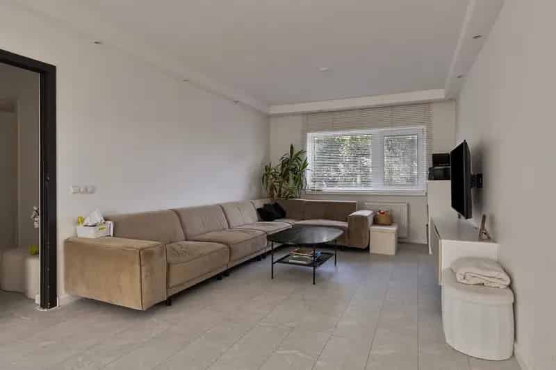 Appartement te koop Zaandam Poelenburg Linnaeusstraat
