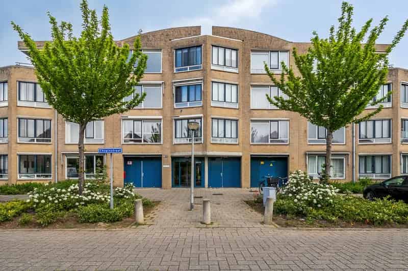 3-kamer appartement ‘s-Gravenland - Lichte serre, ideale ligging
