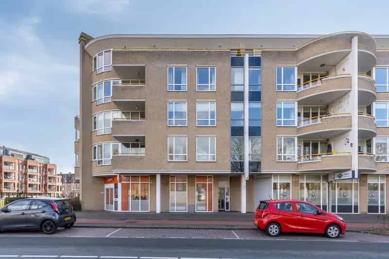 Ruim 2 Kamer Appartement Breda Singel - Balkon Parkeerplaats