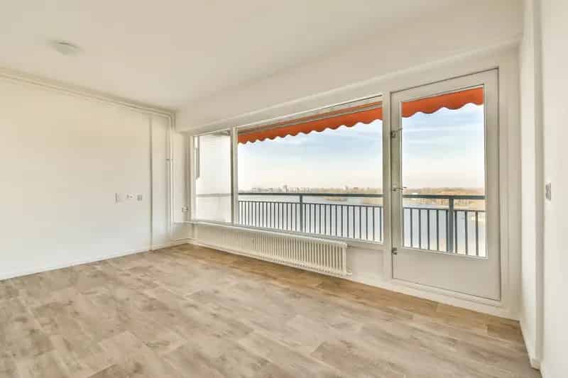 Amsterdam Slotermeer 2 Kamer Appartement Sloterplas Uitzicht