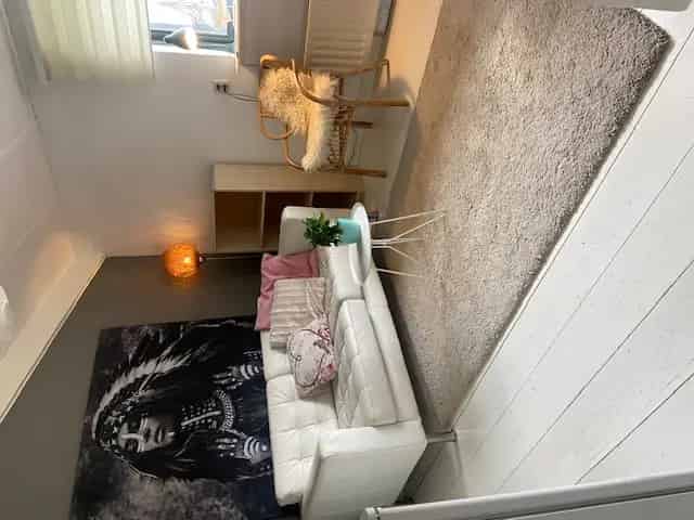 Woon en slaapkamer nabij Utrecht met tuin