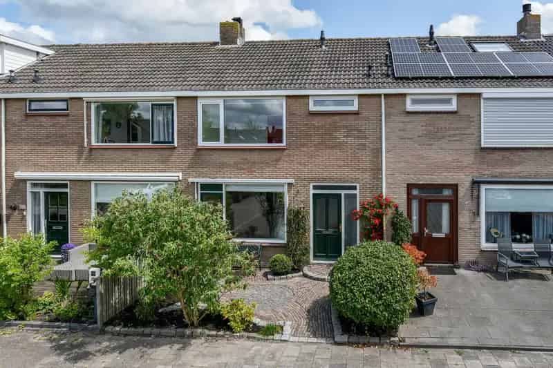 Huis te koop Nederhorst den Berg 4 slaapkamers