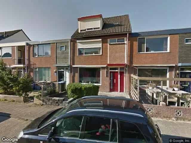 6 Slaapkamers 2 Badkamers Ruime Tussenwoning Culemborg