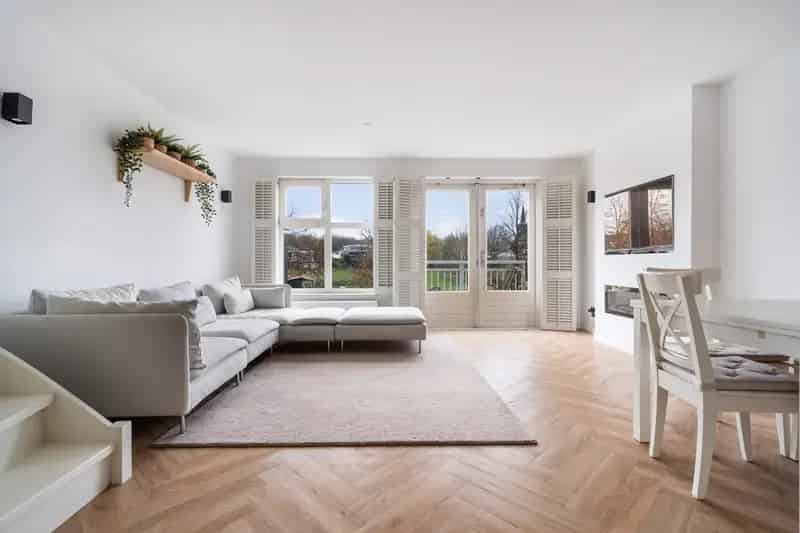 3 Kamer Maisonnette Rotterdam  Instapklaar Balkon Airco Parkeerplaats