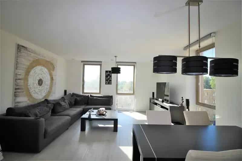 Amsterdam Nieuw West 3 kamer appartement te huur