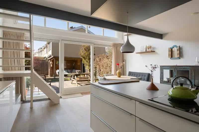 Huis te koop Houten: Ruime Split-Level woning met 4 slaapkamers en werkruimte