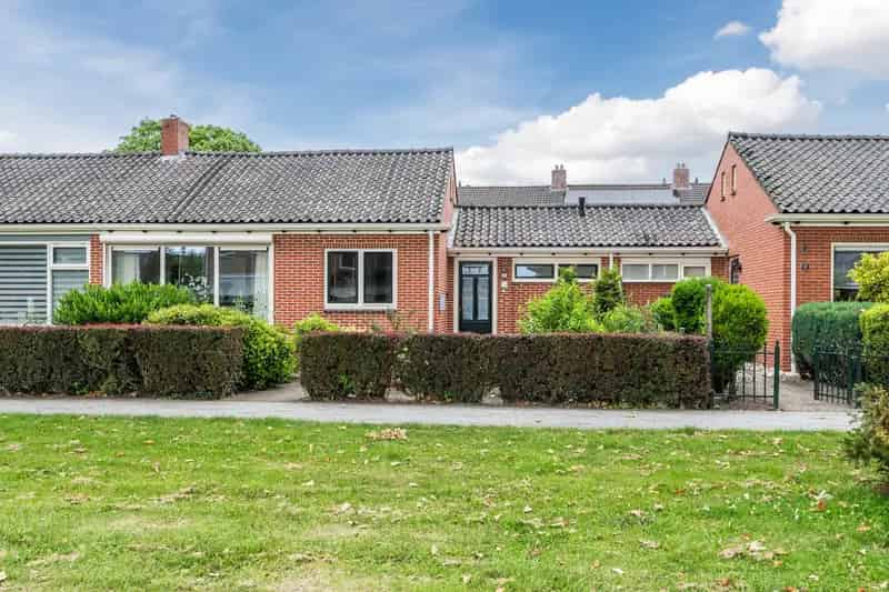 Huis Te Koop , 14, Nederlandlaan, Stadskanaal, Groningen