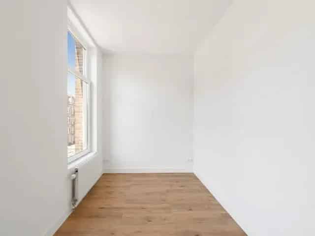 Te Huur: 2 Slaapkamers Appartement Amsterdam gerenoveerd 2025