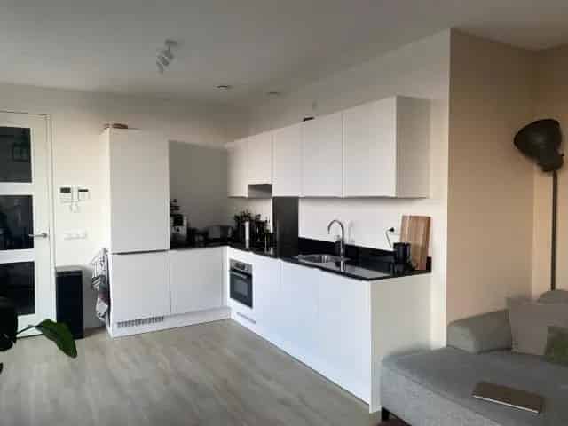 Gemeubileerd 3-kamer appartement Breda Stationslaan 86m2