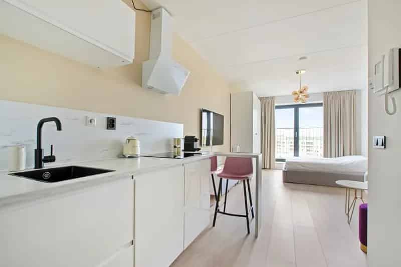 Amsterdam Oost Studio te Koop: Luxe Afgewerkt, Nieuw, Uitzicht