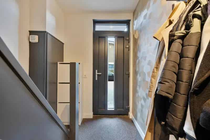 Moderne Tweekapper Rhoon  80m2  Tuin  Airco
