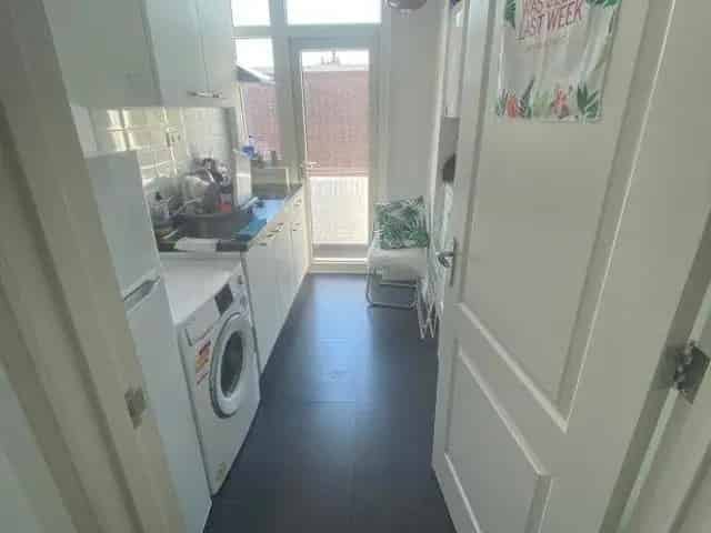Kamer Den Haag Laakkwartier 7m2 Nabij OV en Winkels