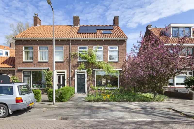 5 Slaapkamers 2 Onder 1 Kapwoning Gouda Karakteristieke Moderne Keuken