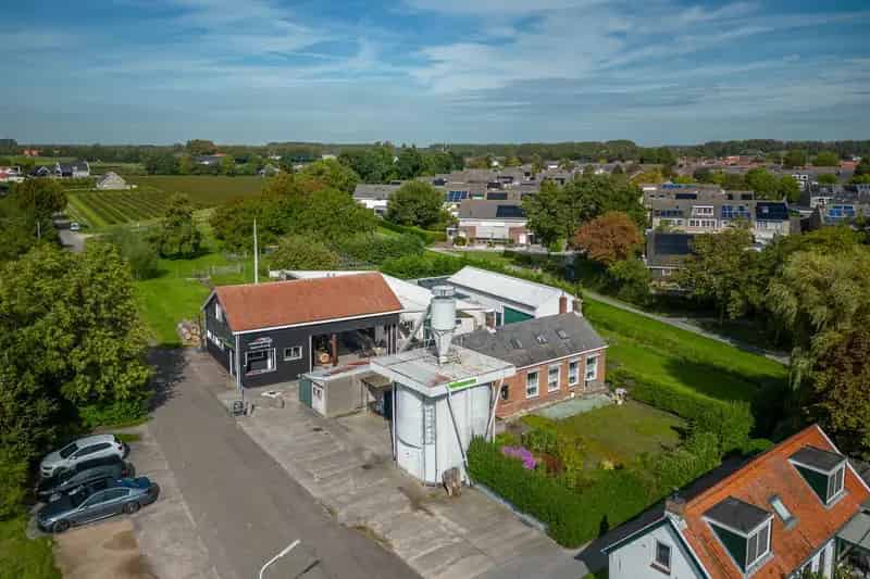 Bedrijfshal Heinkenszand te Koop