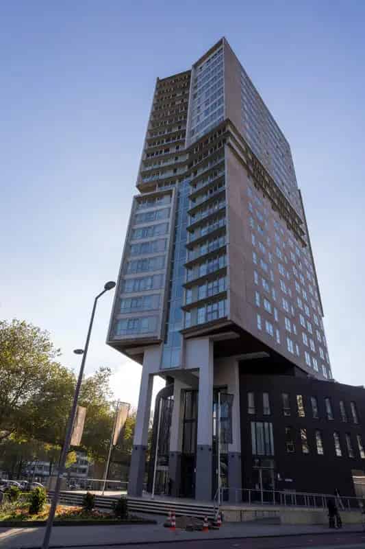 Rotterdam appartement te koop: 4 kamers, uitzicht, parkeren