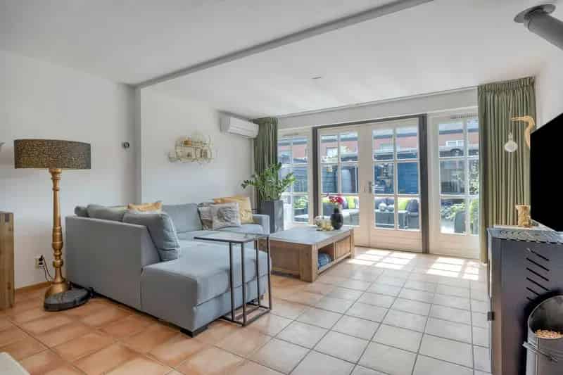 Royale Tussenwoning Tilburg Saasveldstraat