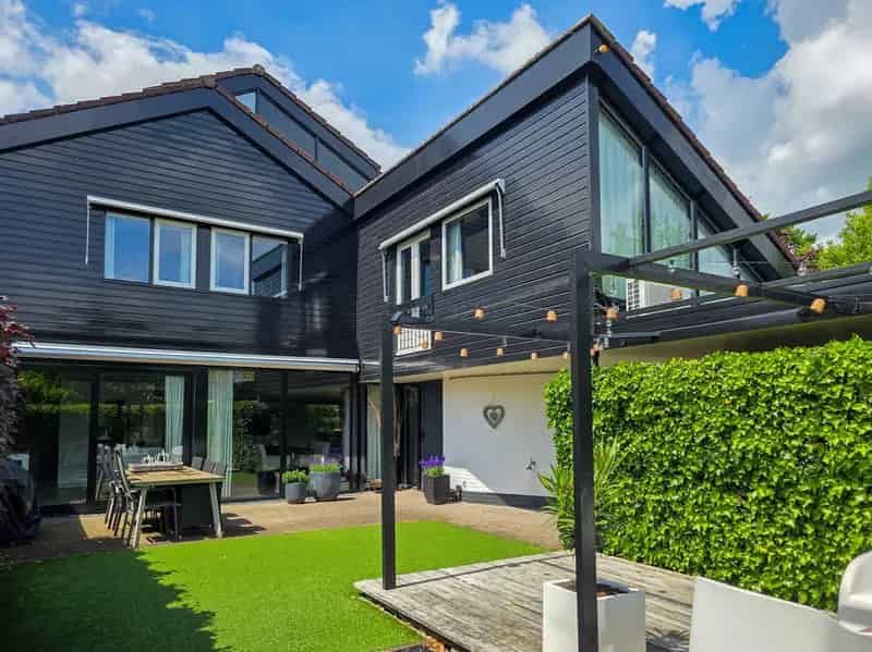 Ruime Geschakelde Woning Hengelo 4 Slaapkamers Zonnepanelen