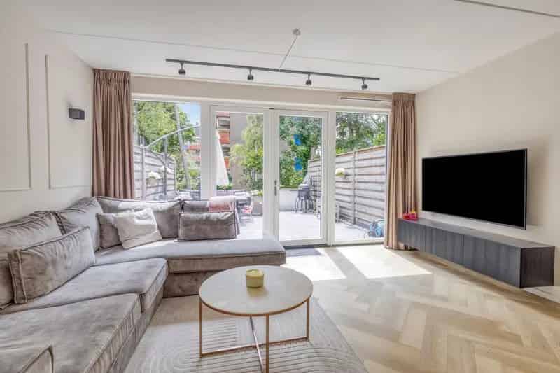 Huis te koop Brink 49 Beverwijk: Moderne duurzame woning