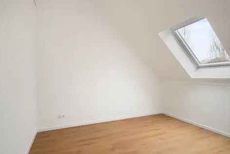 6 Kamer Huis 125m2 Voorburg  - Modern Familiehuis - 5 slaapkamers