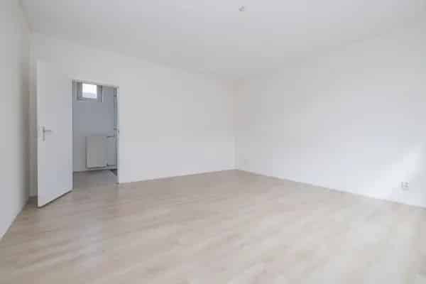 3 Slaapkamers Eindwoning Nabij Station Energielabel A