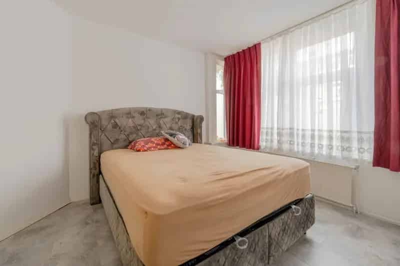 Appartement te koop Rotterdam Zuid Vlasakkerstraat 59m2 tuin