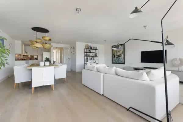 Te Huur: Ruim 3 Slaapkamers Appartement Den Haag Scheveningen