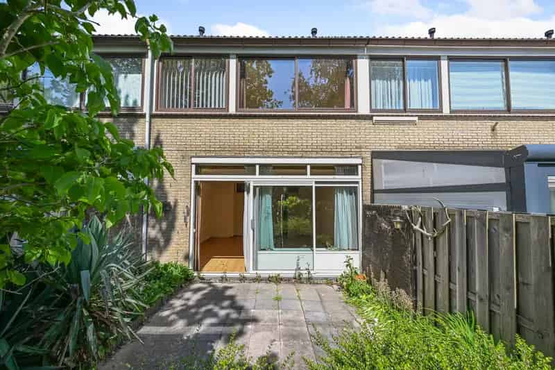 Fijne woning met veel potentie te moderniseren