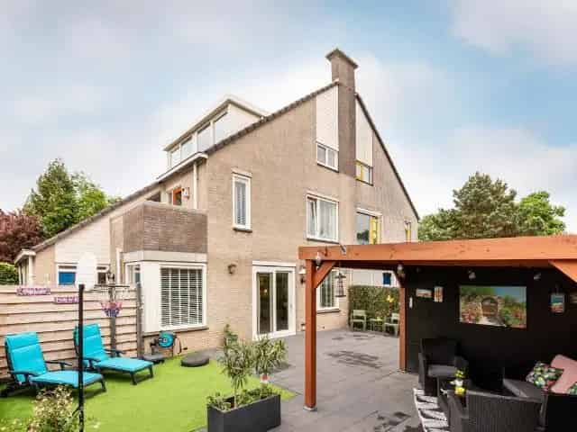 Kwadrantwoning te koop Almere Landgoederenbuurt