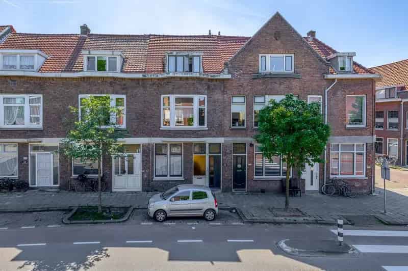 Huis te koop Schiedam Nieuwe Maasstraat 147m2 3 lagen