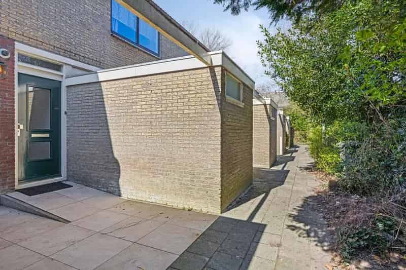 Ruime Eengezinswoning Zaandam 3 Slaapkamers Zonnige Tuin