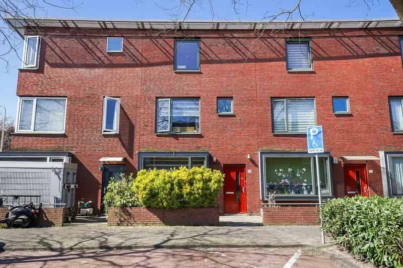 Moderne Eengezinswoning Nieuw Spoorwijk 4 slaapkamers