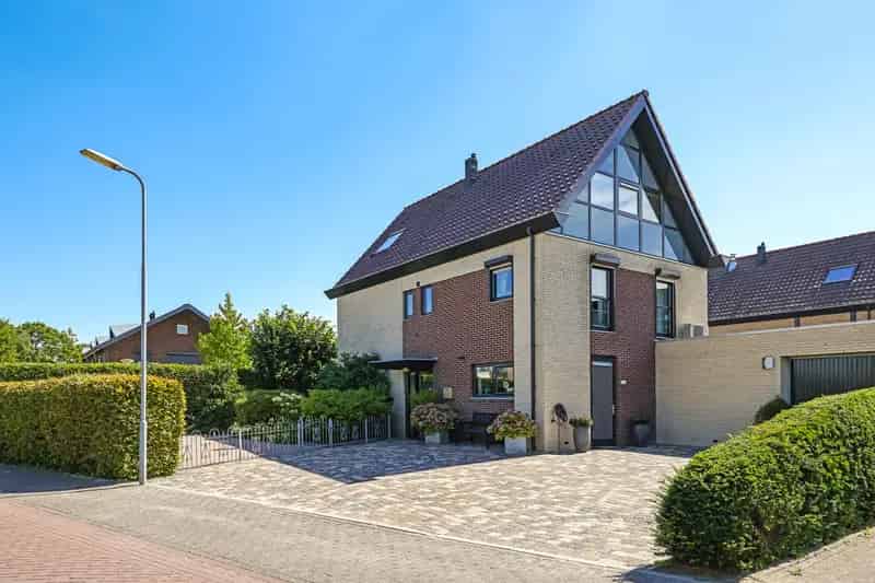 Huis te koop: Kamperfoeliestraat 41 6666 WS Heteren | Funda