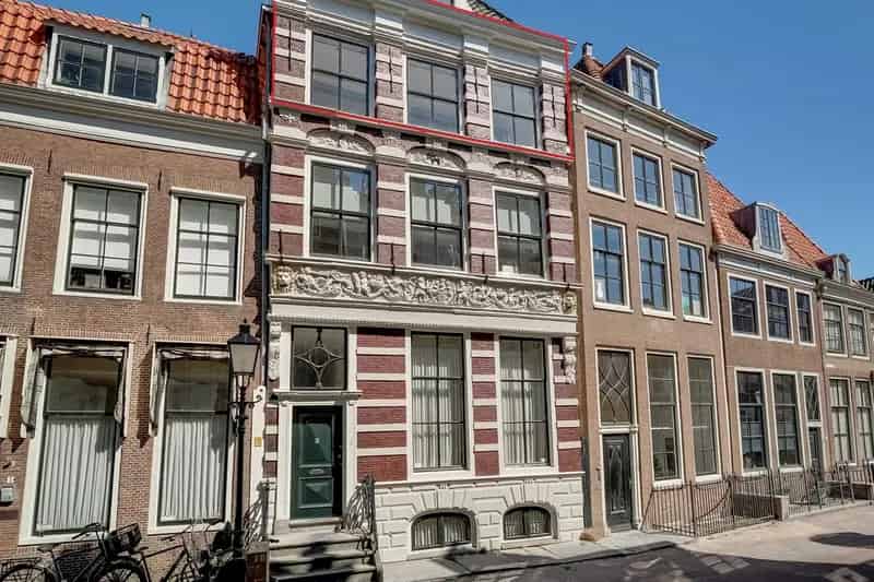 Luxe Appartement Hoorn: Monumentaal Herenhuis Centrum