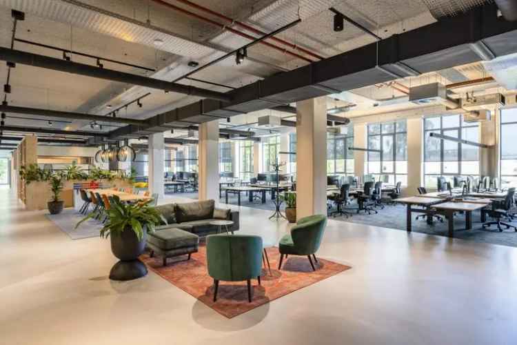 750-8800 m2 Kantoorruimte Hilversum te Huur