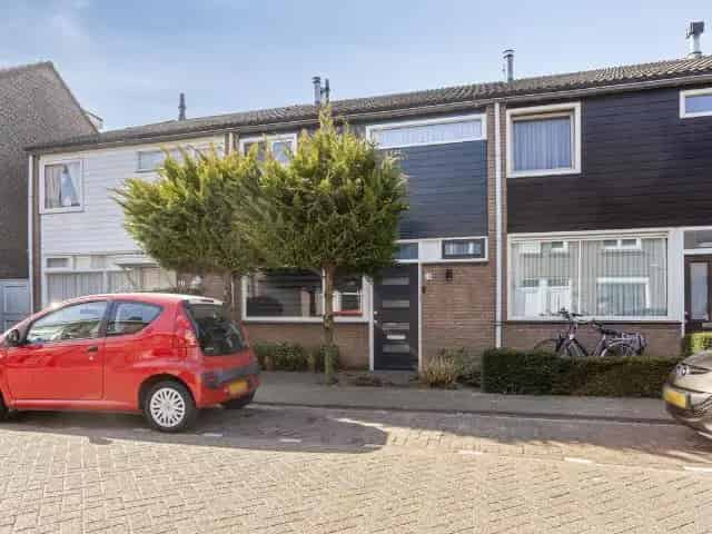 Woning te koop Tilburg Zuid Nabij voorzieningen en snelwegen
