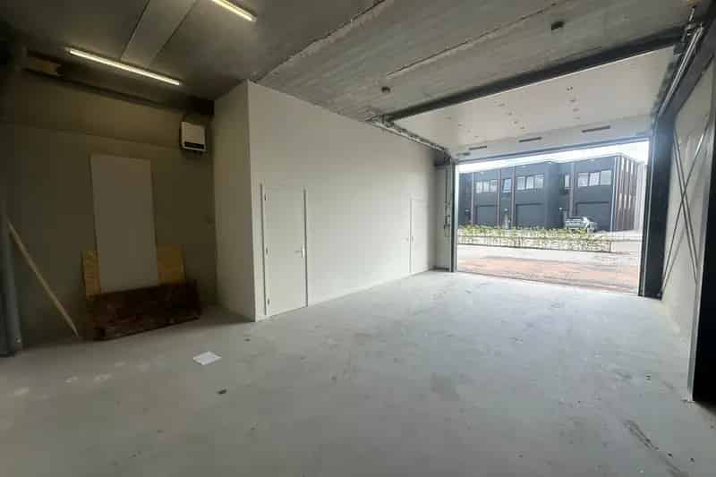 Bedrijfshal te huur Alphen aan den Rijn 117m2