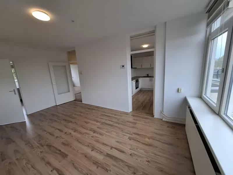 Te Huur Appartement 3 Slaapkamers 2 Balkons Gerenoveerd