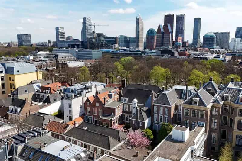 Kantoor te huur Den Haag Kazernestraat 300m2 Rijksmonument