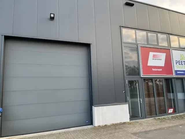 Bedrijfshal te huur Nederweert 252m²