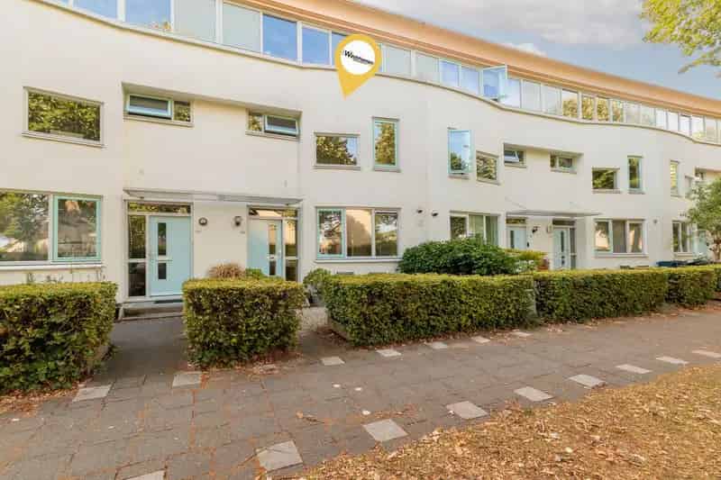 Huis te koop Almere: Ruime woning 154m2 3 slaapkamers tuin dakterras