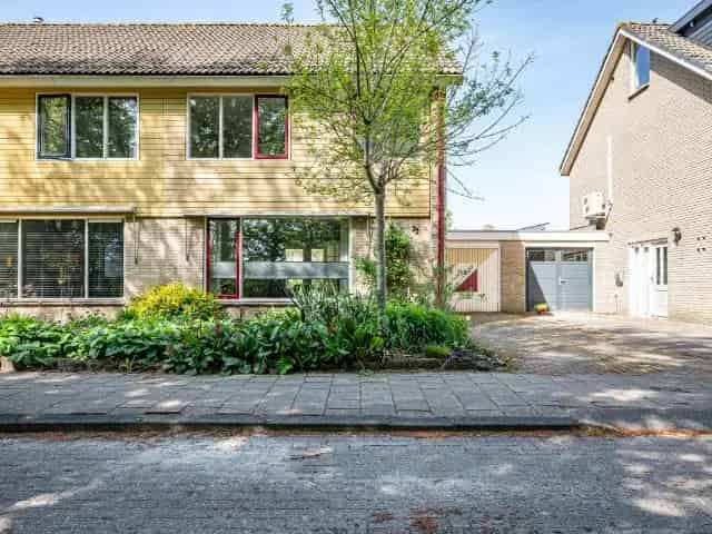2-onder-1-kapwoning te koop in Bant