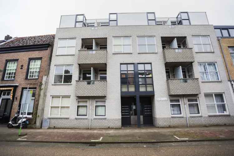 Appartement Te Huur in 29, Nieuwe Huizen, Breda, Noord-Brabant