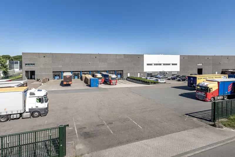 Bedrijfshal te Huur Eindhoven 4234m2