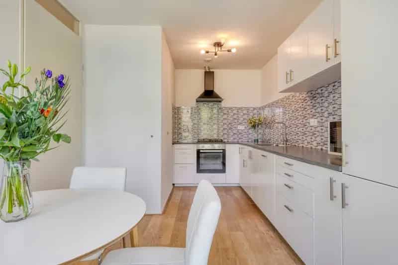 Maisonnette 117m2 Balkon Dakterras Parkeerplaats Den Haag