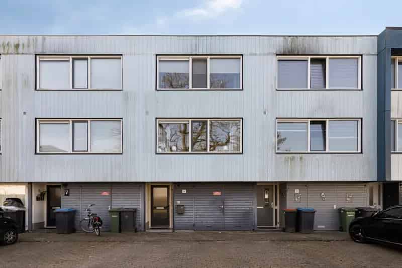 Drive in woning 3 slaapkamers garage hobbykamer tuin