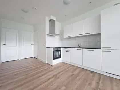 3 Kamer Appartement 54m2 Rotterdam Noord  Gestoffeerd