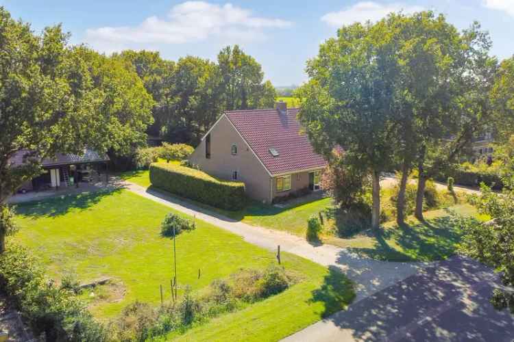 Droomhuis bouwen in Nijensleek Ruime kavel met berging