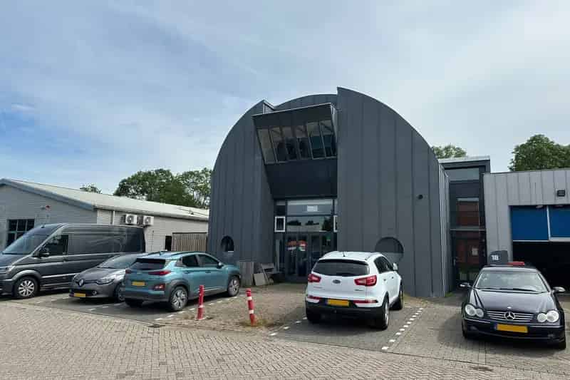 Kantoorruimte te huur Zwaag 100m2